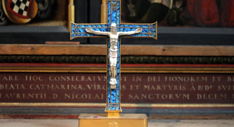 Catholic Prayers - The Sign of the Cross